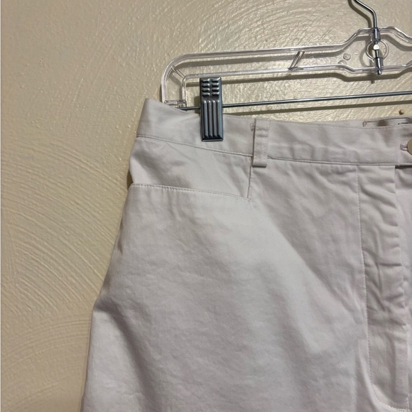 TEHAMA Women's White Bermuda Shorts - Picture 8 of 10